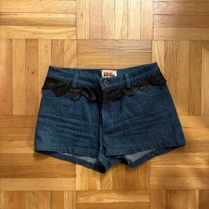 Chloe Sevigny shorts